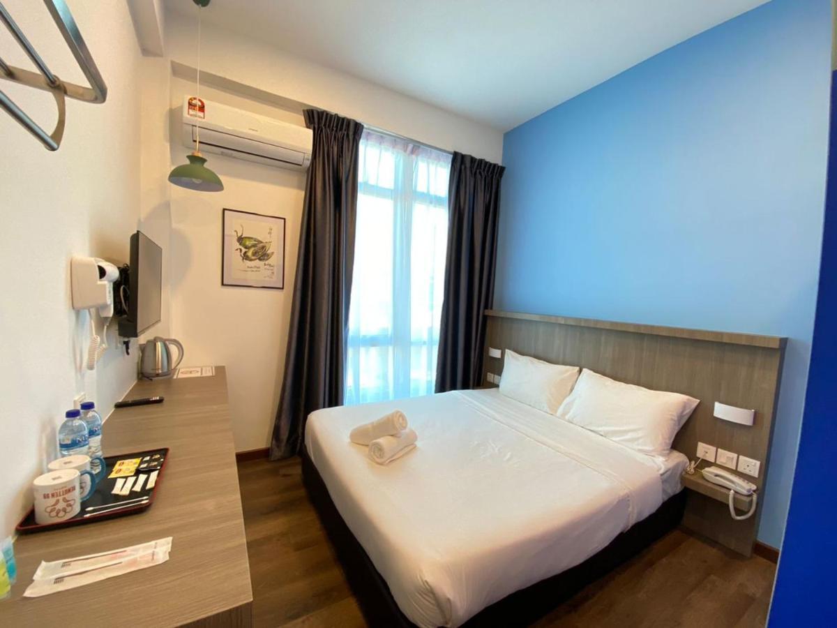 Benutten 99 Hotel Kampong Parit Tengah Экстерьер фото
